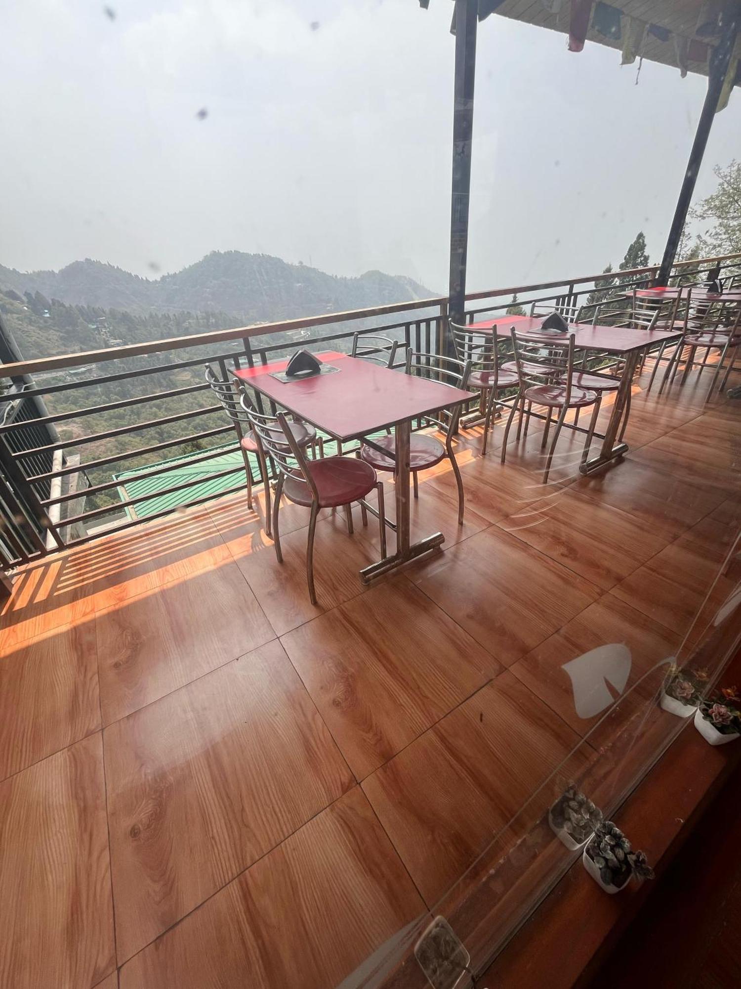 Royal Hill Inn Mussoorie Kültér fotó
